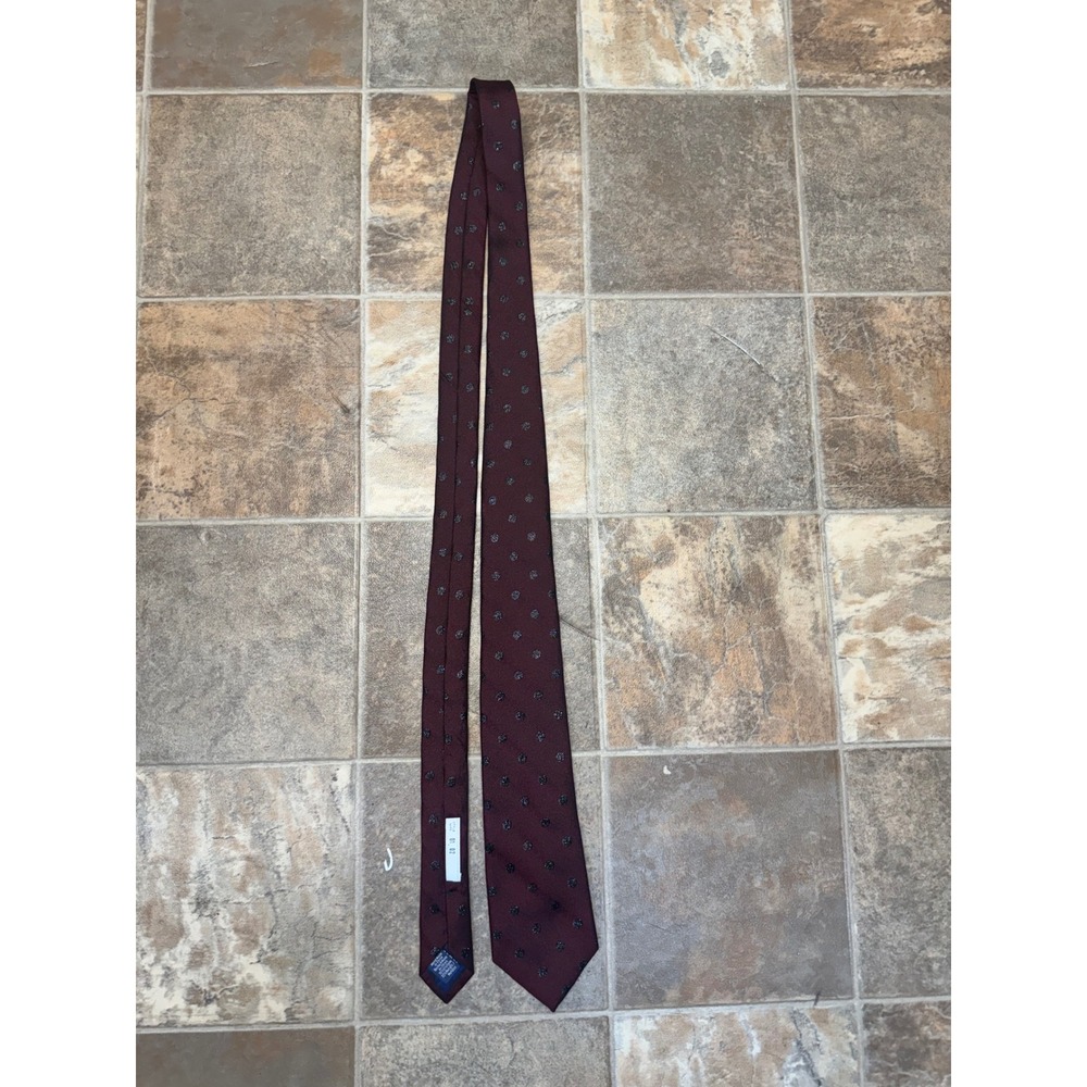 Ryan Seacrest‎ Distinction Mens Silk Blend Metallic Polka Dot Tie Burgundy 01 02
